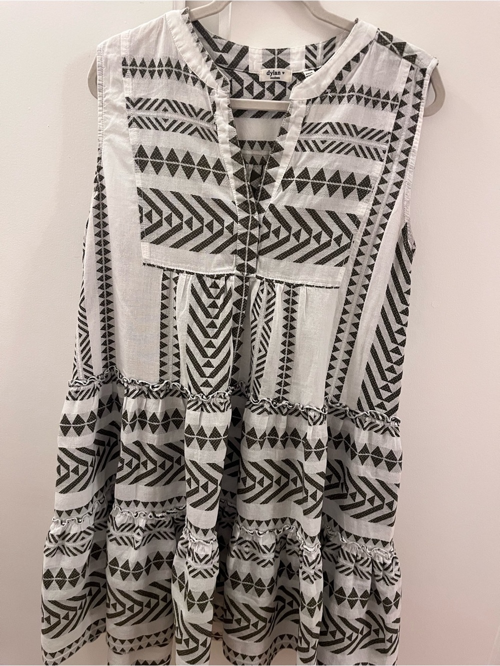 Dylan Sleeveless Aztec-Print Tiered Dress — Olive/Taupe, Size M